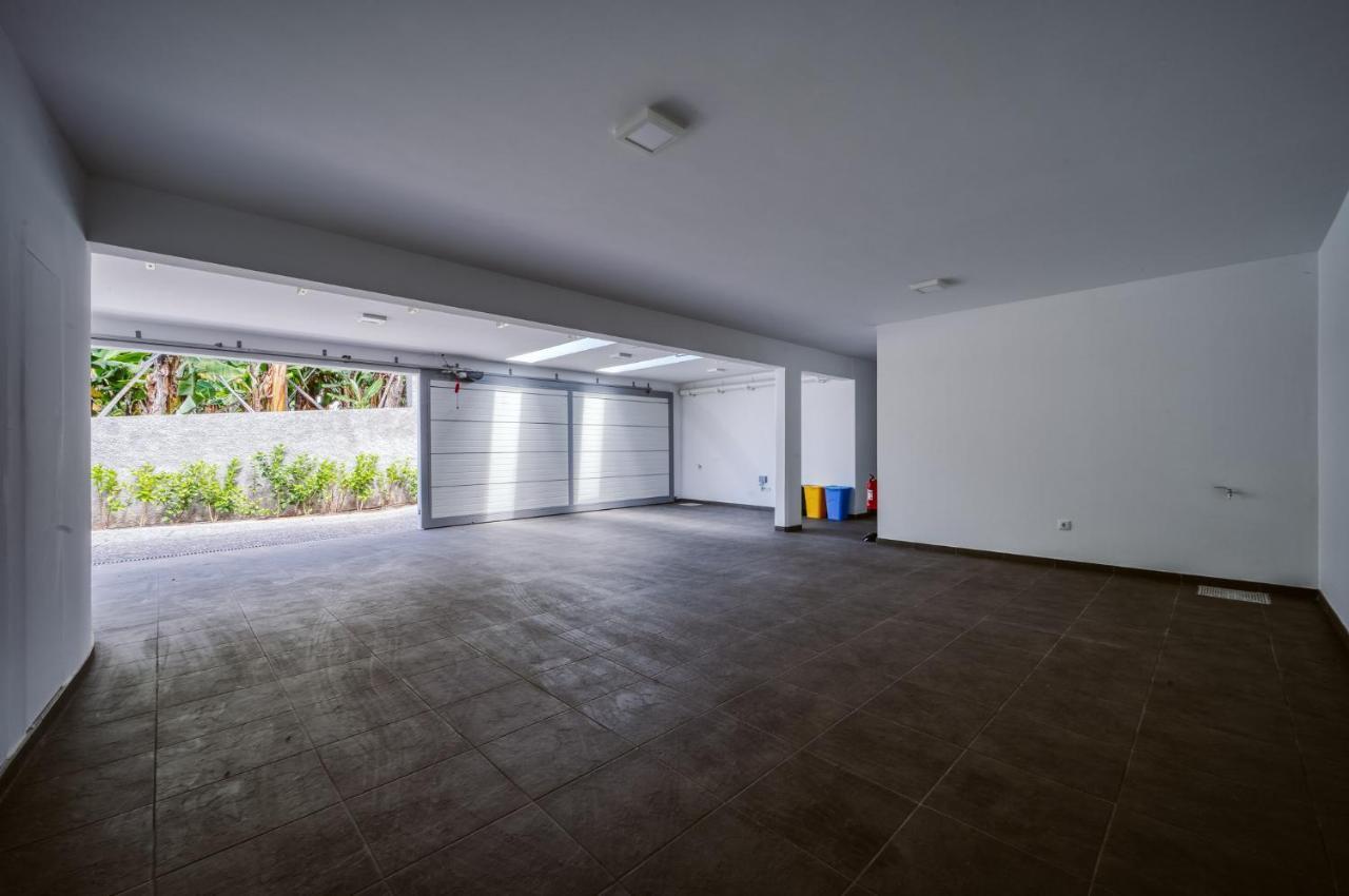 Vila Aguarelas With Pool By Stay Madeira Island Arco da Calheta  Eksteriør billede